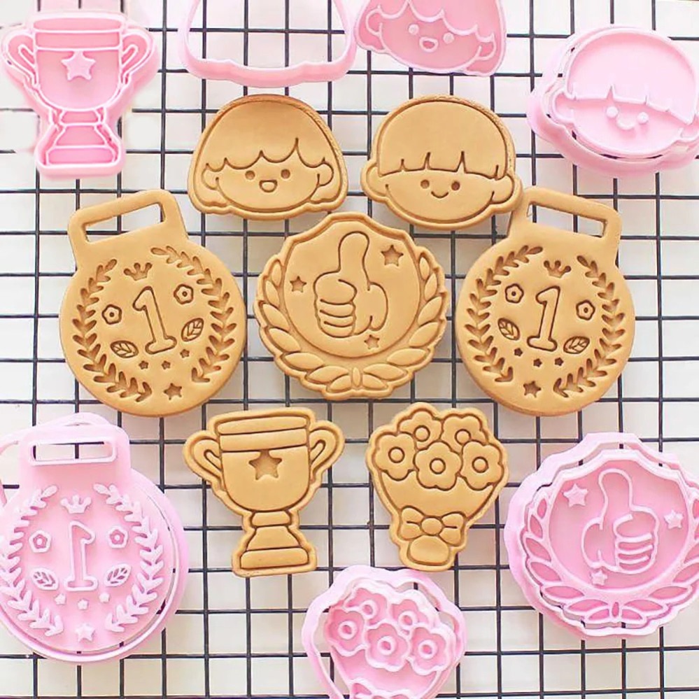 Kitchen Baking Cake - แม่พิมพ์คุกกี้รูปเหรียญรางวัล ถ้วยรางวัล การ์ตูน เค้ก บิสกิต แม่พิมพ์คุกกี้