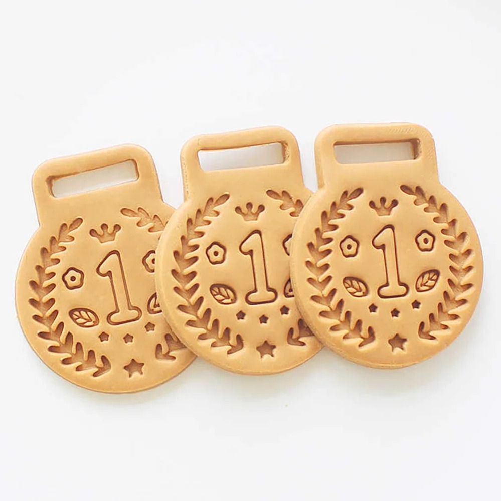 แม่พิมพ์คุกกี้รูปเหรียญรางวัล  - Kitchen Baking Cake บทวิจารณ์และราคา